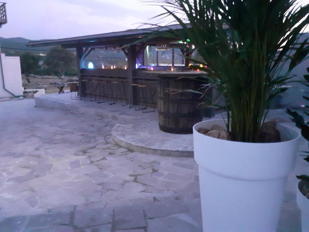 B&B Wellness Mama Mia Obrovac Exterior foto